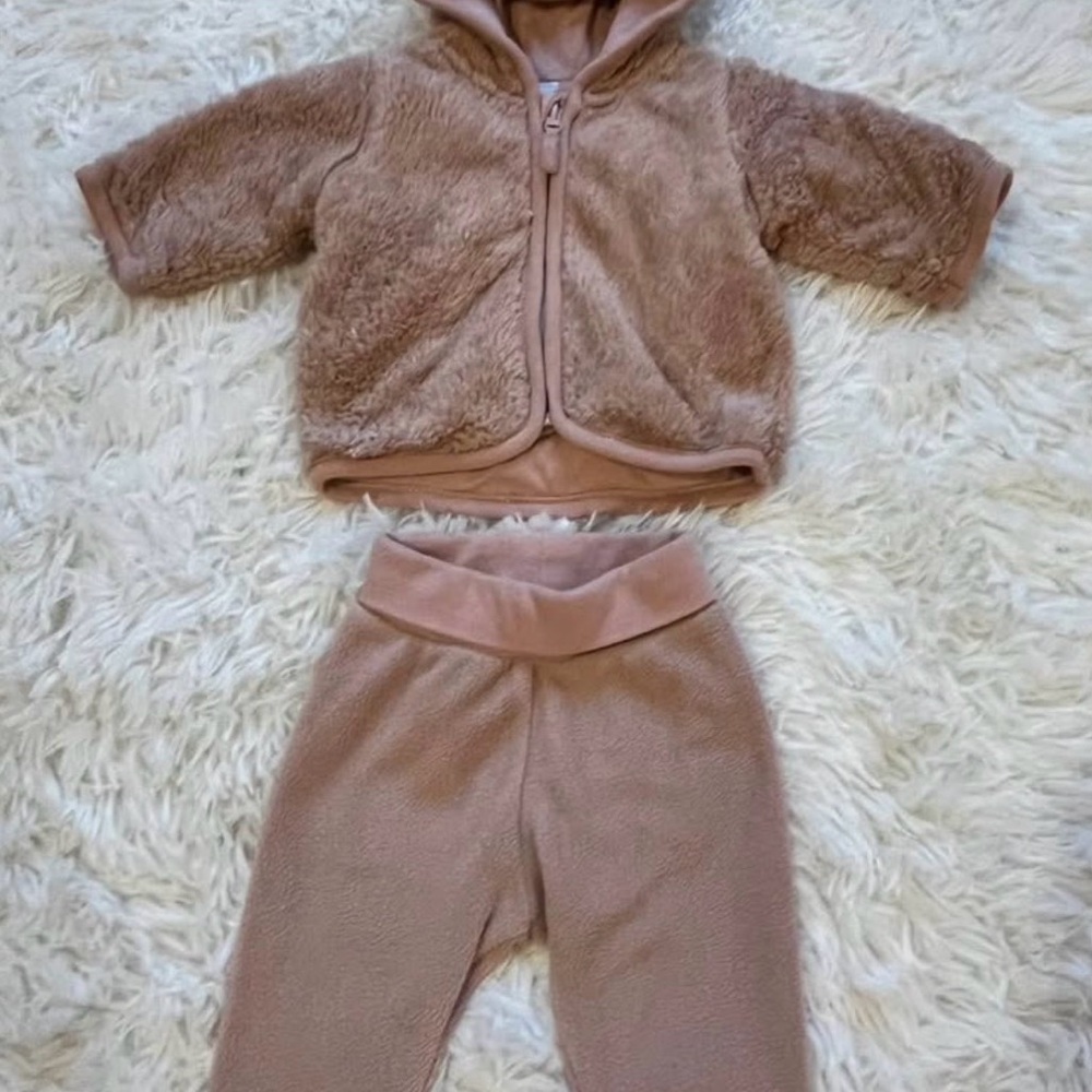 H&M Kids Matching Set in Tan
